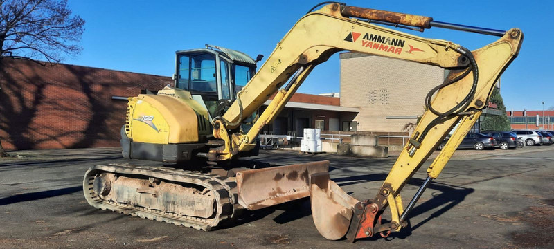Yanmar SV 100 Bagger Deutsche Maschine 1-Hand - Minikotró: 1 kép. Yanmar SV 100 Bagger Deutsche Maschine 1-Hand - Minikotró: 1 kép.