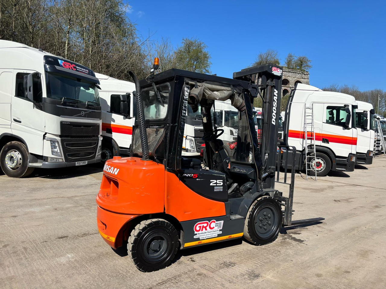 2012 DOOSAN D25S-5 Forklift - Dízel targonca: 3 kép. 2012 DOOSAN D25S-5 Forklift - Dízel targonca: 3 kép.