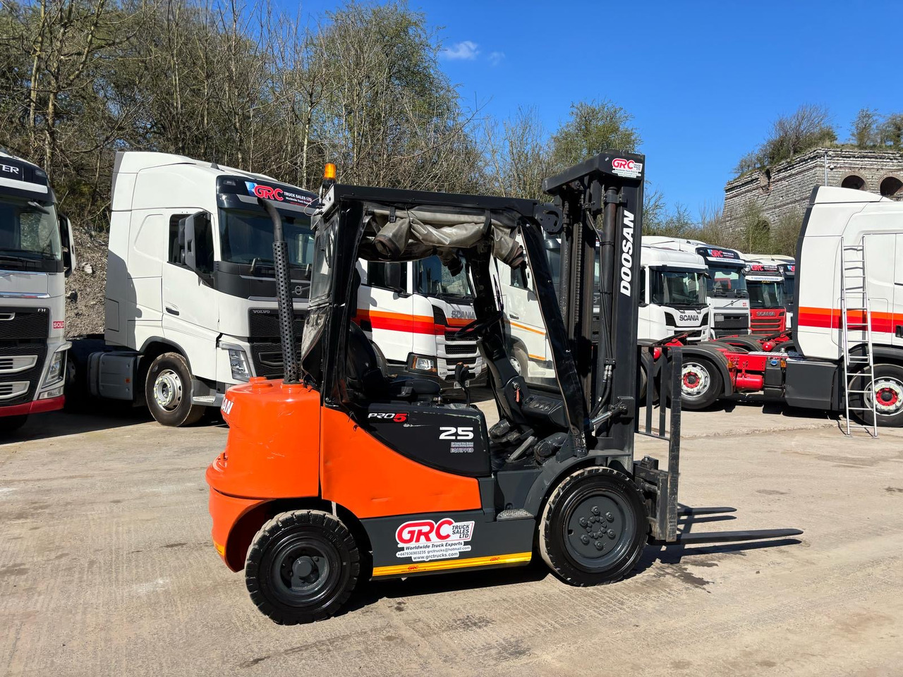 2012 DOOSAN D25S-5 Forklift - Dízel targonca: 2 kép. 2012 DOOSAN D25S-5 Forklift - Dízel targonca: 2 kép.