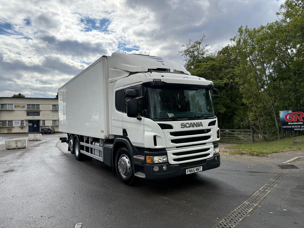 2015 Scania P320 Refrigerated truck - Hűtős teherautó: 5 kép. 2015 Scania P320 Refrigerated truck - Hűtős teherautó: 5 kép.