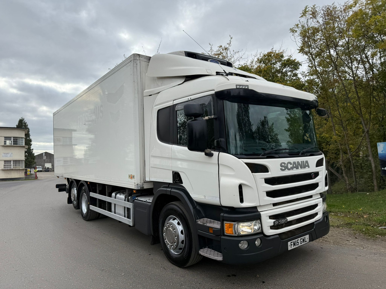 2015 Scania P320 Refrigerated truck - Hűtős teherautó: 2 kép. 2015 Scania P320 Refrigerated truck - Hűtős teherautó: 2 kép.