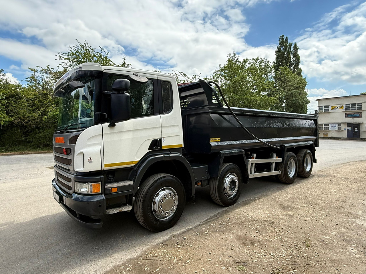 2016 Scania P410 Tipper Truck - Billenőplatós teherautó: 4 kép. 2016 Scania P410 Tipper Truck - Billenőplatós teherautó: 4 kép.