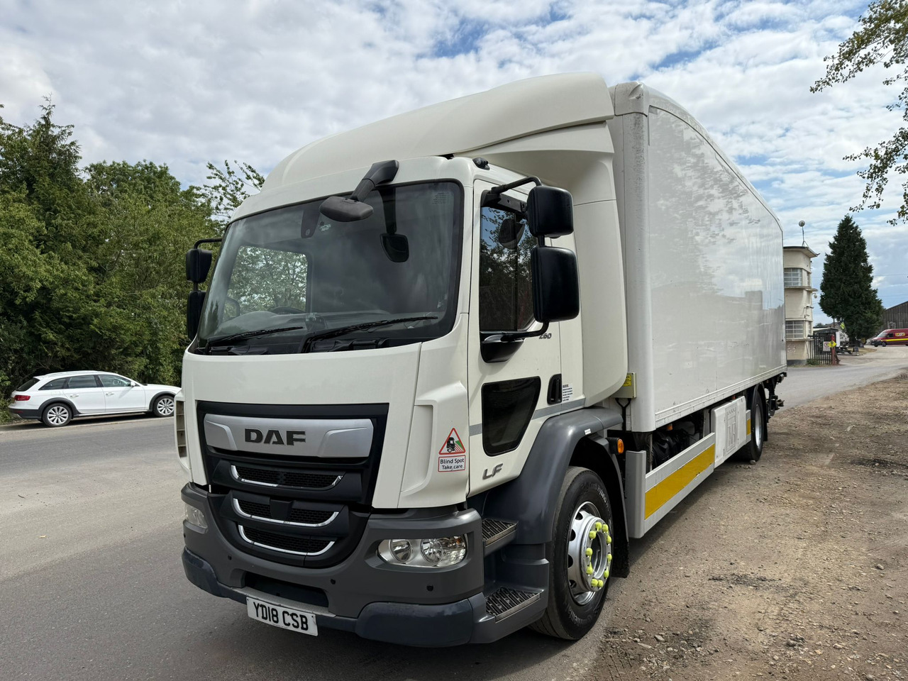 2018 DAF LF 280 Refrigerated Truck - Hűtős teherautó: 5 kép. 2018 DAF LF 280 Refrigerated Truck - Hűtős teherautó: 5 kép.