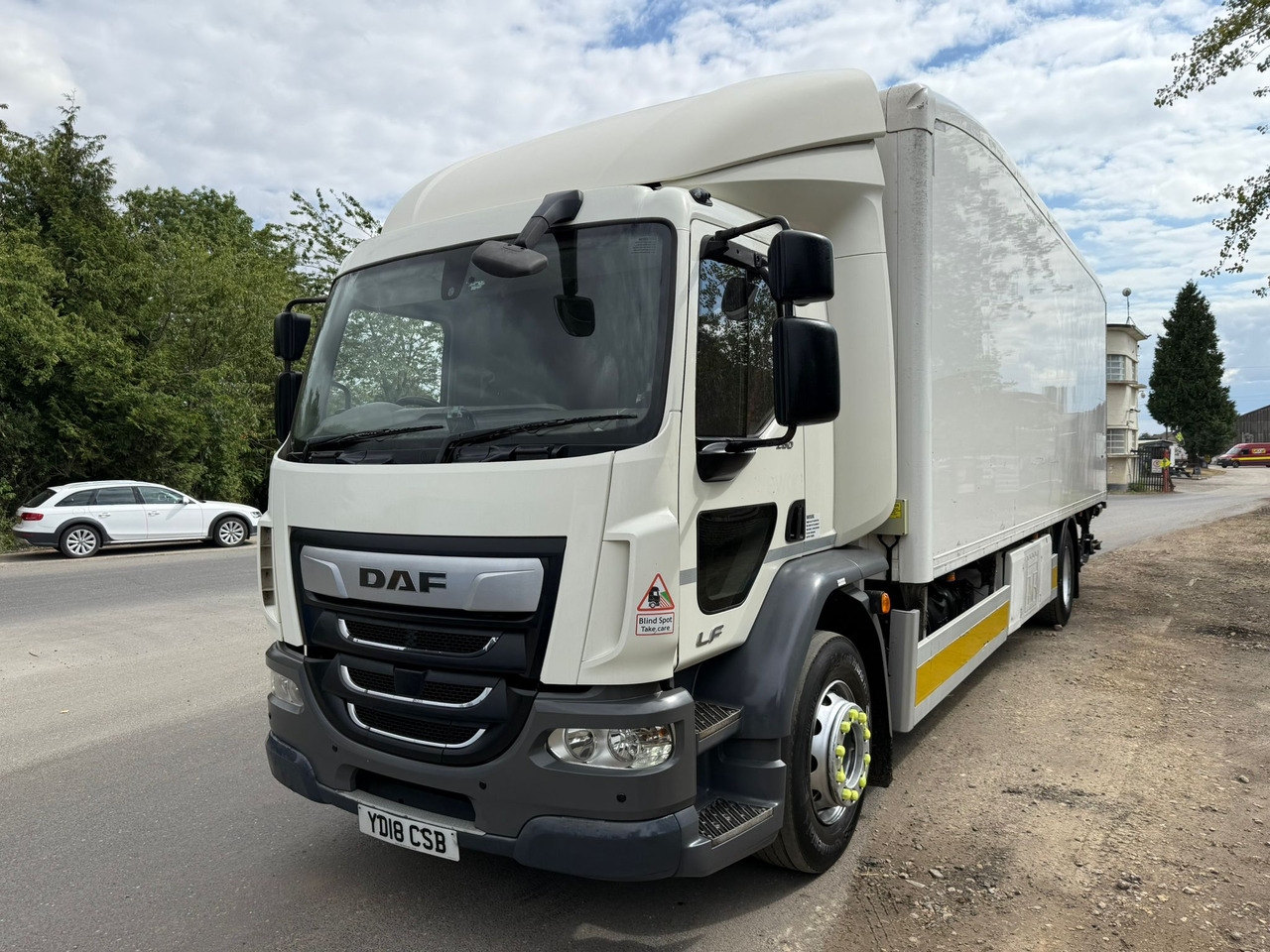 2018 DAF LF 280 Refrigerated Truck - Hűtős teherautó: 4 kép. 2018 DAF LF 280 Refrigerated Truck - Hűtős teherautó: 4 kép.