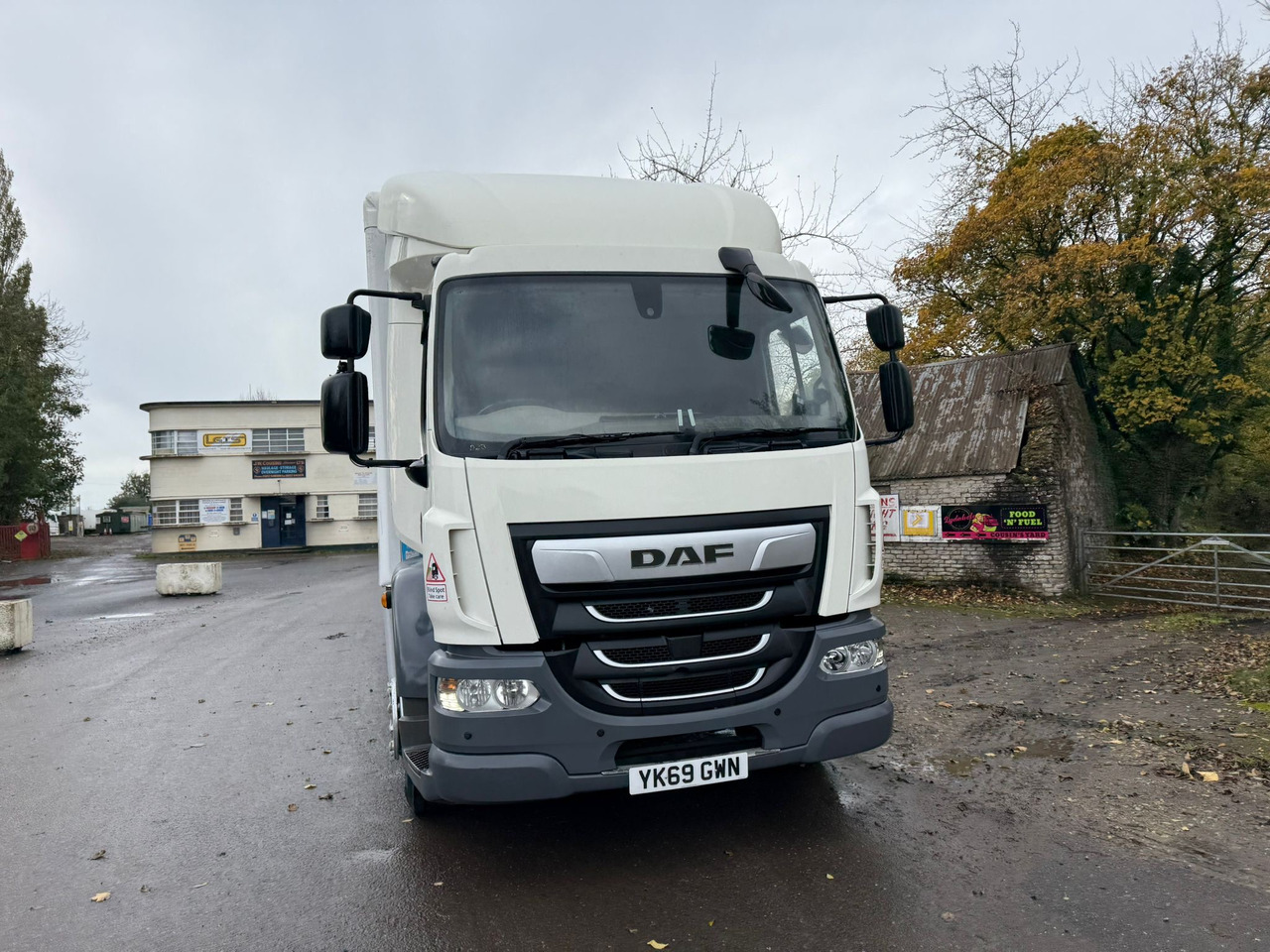 2019 DAF LF 260 Refrigerated Truck - Hűtős teherautó: 3 kép. 2019 DAF LF 260 Refrigerated Truck - Hűtős teherautó: 3 kép.