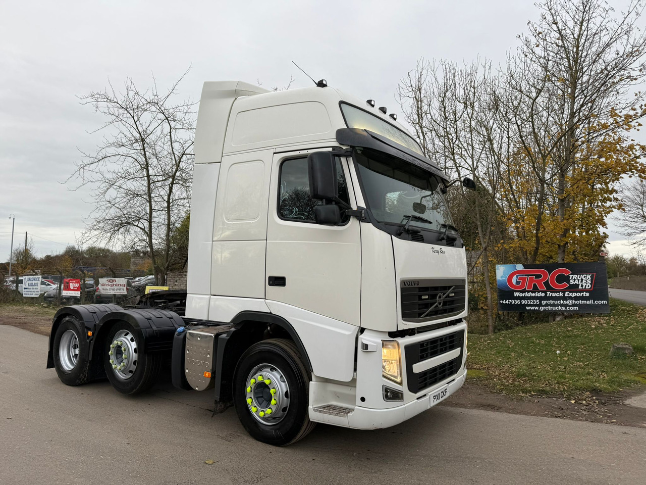 2011 Volvo FH 460 Tractor Unit - Nyergesvontató: 1 kép. 2011 Volvo FH 460 Tractor Unit - Nyergesvontató: 1 kép.