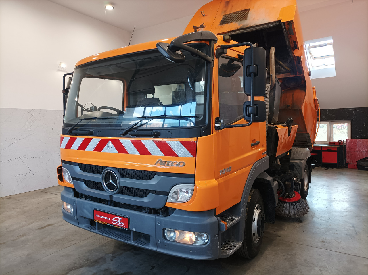 MERCEDES-BENZ Atego 1018 Zamiatarka Kehrmaschine BUCHER Szczotki L/R PM10 2 Silniki 2012r lízing MERCEDES-BENZ Atego 1018 Zamiatarka Kehrmaschine BUCHER Szczotki L/R PM10 2 Silniki 2012r: 7 kép.