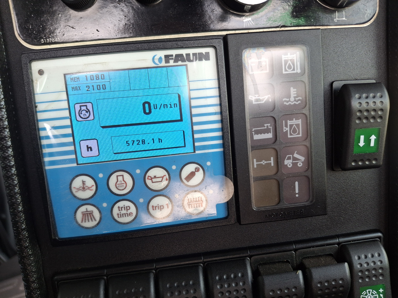 Utcaseprő gép MERCEDES-BENZ Atego 1523 Zamiatarka Kehrmaschine Schmidt SK600 Karcher 2 Motoren Euro 6 PM10 Rura Do Liści: 30 kép. Utcaseprő gép MERCEDES-BENZ Atego 1523 Zamiatarka Kehrmaschine Schmidt SK600 Karcher 2 Motoren Euro 6 PM10 Rura Do Liści: 30 kép.