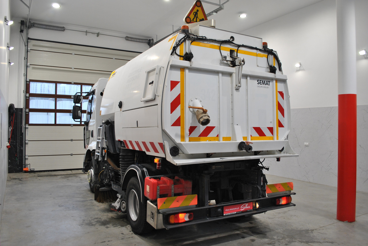 Renault Midlum 220 Zamiatarka Kehrmaschine Johnston 2014r 2770Mth Euro5 - Utcaseprő gép: 3 kép. Renault Midlum 220 Zamiatarka Kehrmaschine Johnston 2014r 2770Mth Euro5 - Utcaseprő gép: 3 kép.