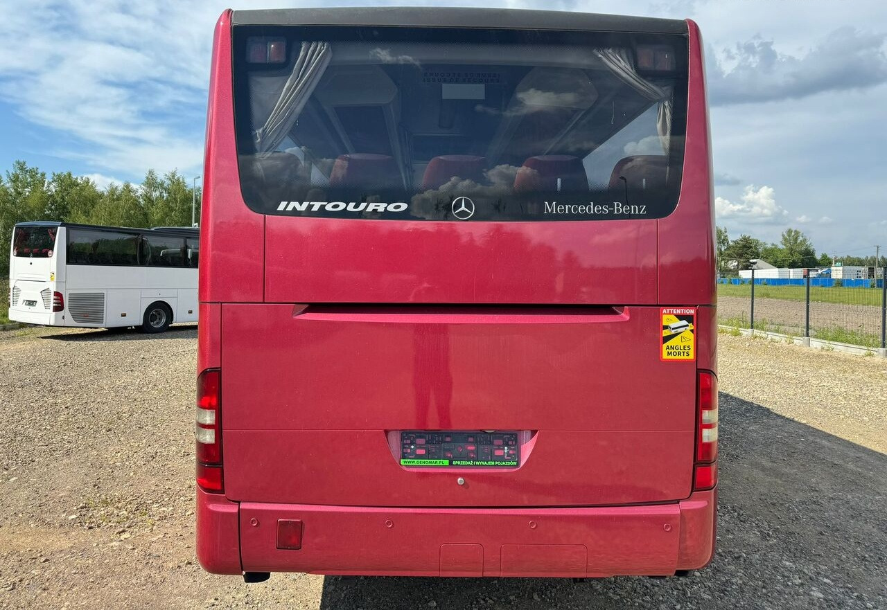 Mercedes-Benz - Helyközi busz: 2 kép. Mercedes-Benz - Helyközi busz: 2 kép.