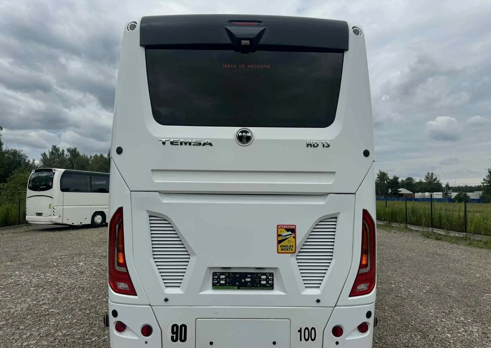 Temsa Safari HD13 - Távolsági busz: 5 kép. Temsa Safari HD13 - Távolsági busz: 5 kép.