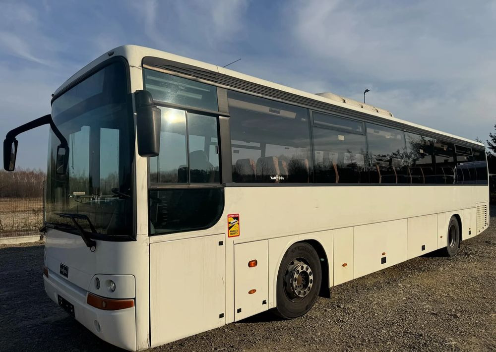 Van Hool T915 TL - Helyközi busz: 3 kép. Van Hool T915 TL - Helyközi busz: 3 kép.
