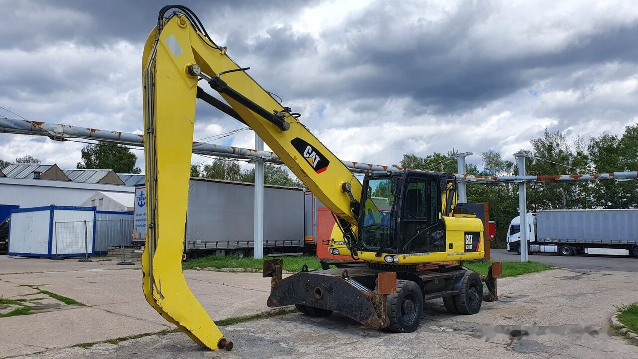 Caterpillar M 318 D MH - Hulladék kotró: 3 kép. Caterpillar M 318 D MH - Hulladék kotró: 3 kép.