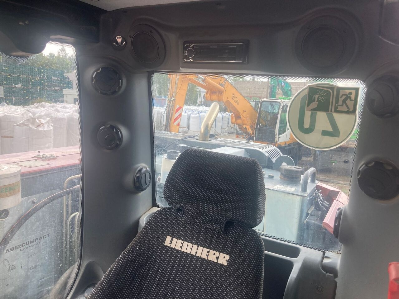 Liebherr A 912 Compact Rotator R4 lízing Liebherr A 912 Compact Rotator R4: 16 kép.
