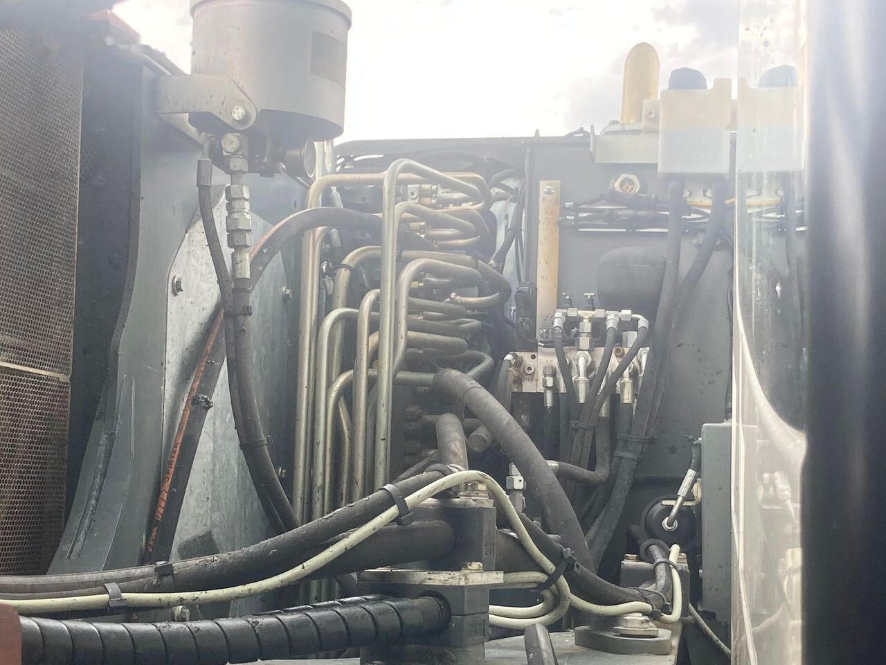 Liebherr A 912 Compact Rotator R4 lízing Liebherr A 912 Compact Rotator R4: 21 kép.