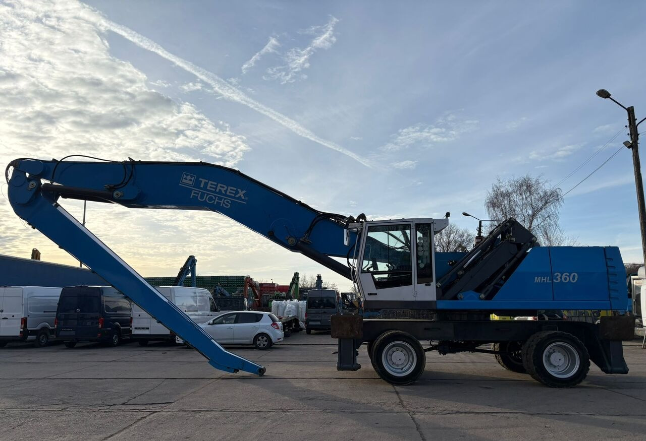 Terex-Fuchs Fuchs MHL 360 D - Hulladék kotró: 1 kép. Terex-Fuchs Fuchs MHL 360 D - Hulladék kotró: 1 kép.