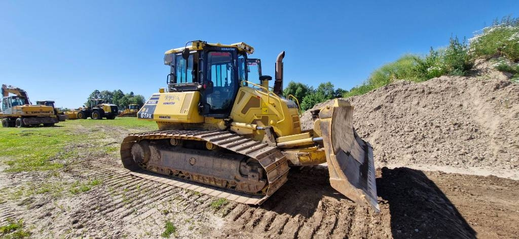 Komatsu D61PX - 24 - Buldózer: 1 kép. Komatsu D61PX - 24 - Buldózer: 1 kép.