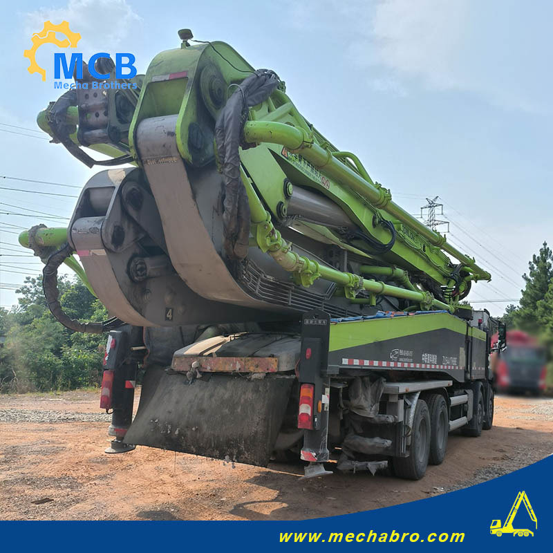 ZOOMLION ZLJ5441THBBE - Betonpumpa: 4 kép. ZOOMLION ZLJ5441THBBE - Betonpumpa: 4 kép.