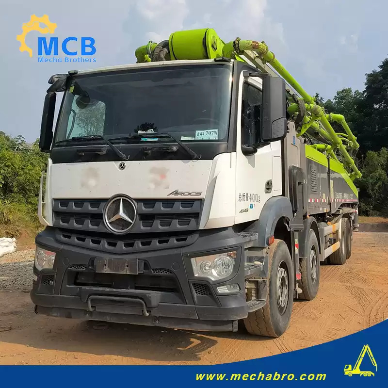 ZOOMLION ZLJ5441THBBE - Betonpumpa: 3 kép. ZOOMLION ZLJ5441THBBE - Betonpumpa: 3 kép.