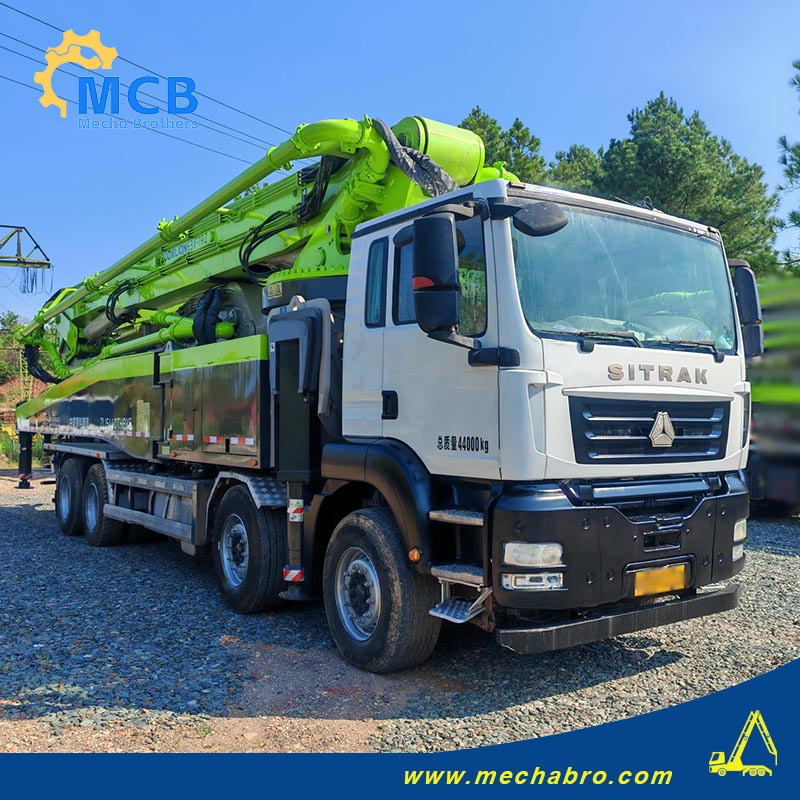 Zoomlion ZLJ5440THBKE - Betonpumpa: 1 kép. Zoomlion ZLJ5440THBKE - Betonpumpa: 1 kép.
