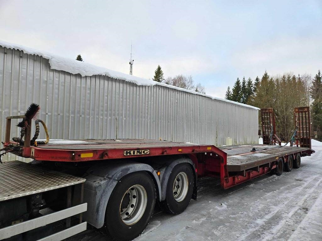 King GTS 44 - Félpótkocsi mélybölcsős: 1 kép. King GTS 44 - Félpótkocsi mélybölcsős: 1 kép.