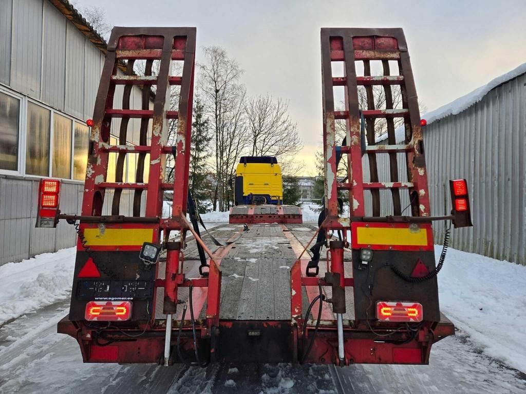 King GTS 44 - Félpótkocsi mélybölcsős: 2 kép. King GTS 44 - Félpótkocsi mélybölcsős: 2 kép.