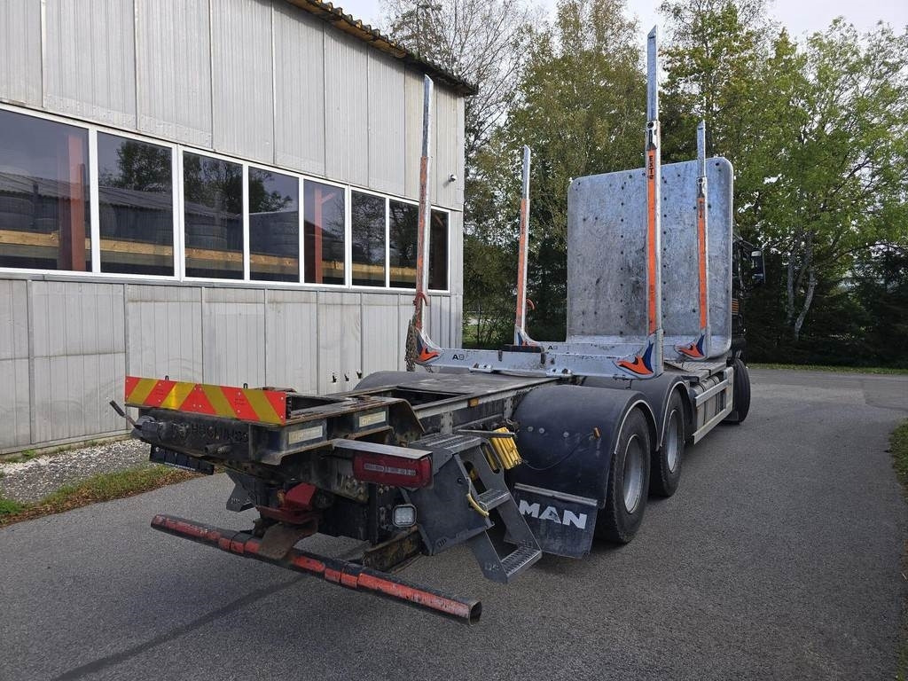 MAN TGX 26.580 6X4 EXTE - Rönkszállító teherautó: 3 kép. MAN TGX 26.580 6X4 EXTE - Rönkszállító teherautó: 3 kép.