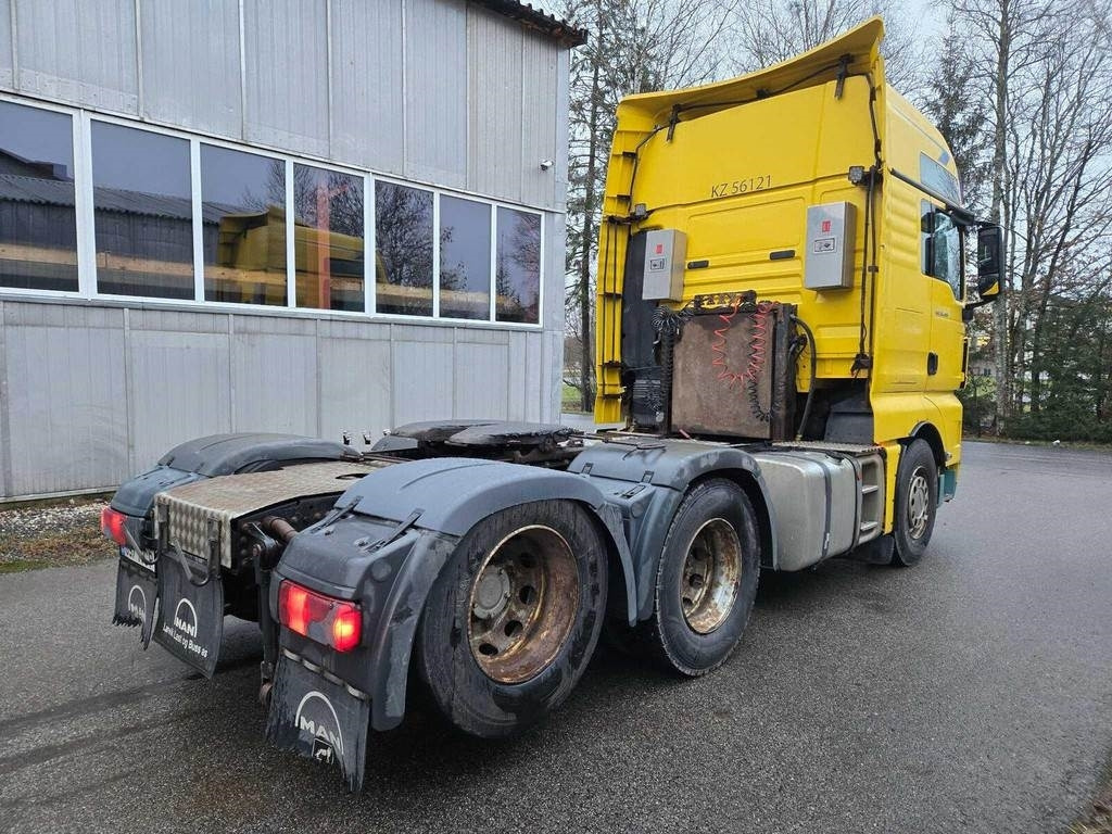 MAN TGX 28.480 6X2-2 BLS HYDRAULICA / ADR - Nyergesvontató: 4 kép. MAN TGX 28.480 6X2-2 BLS HYDRAULICA / ADR - Nyergesvontató: 4 kép.