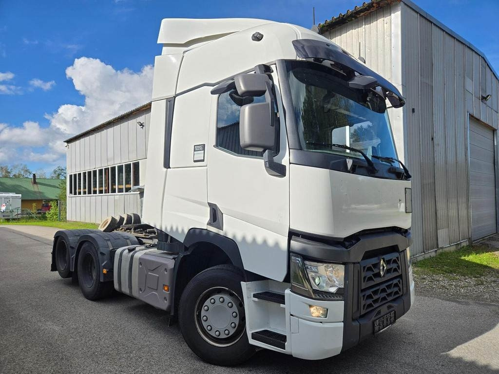 Renault T520 6X2 - Nyergesvontató: 5 kép. Renault T520 6X2 - Nyergesvontató: 5 kép.