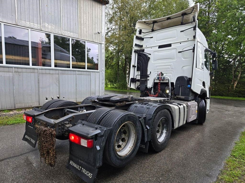 Renault T520 6X2 HYDRAULICS - Nyergesvontató: 4 kép. Renault T520 6X2 HYDRAULICS - Nyergesvontató: 4 kép.