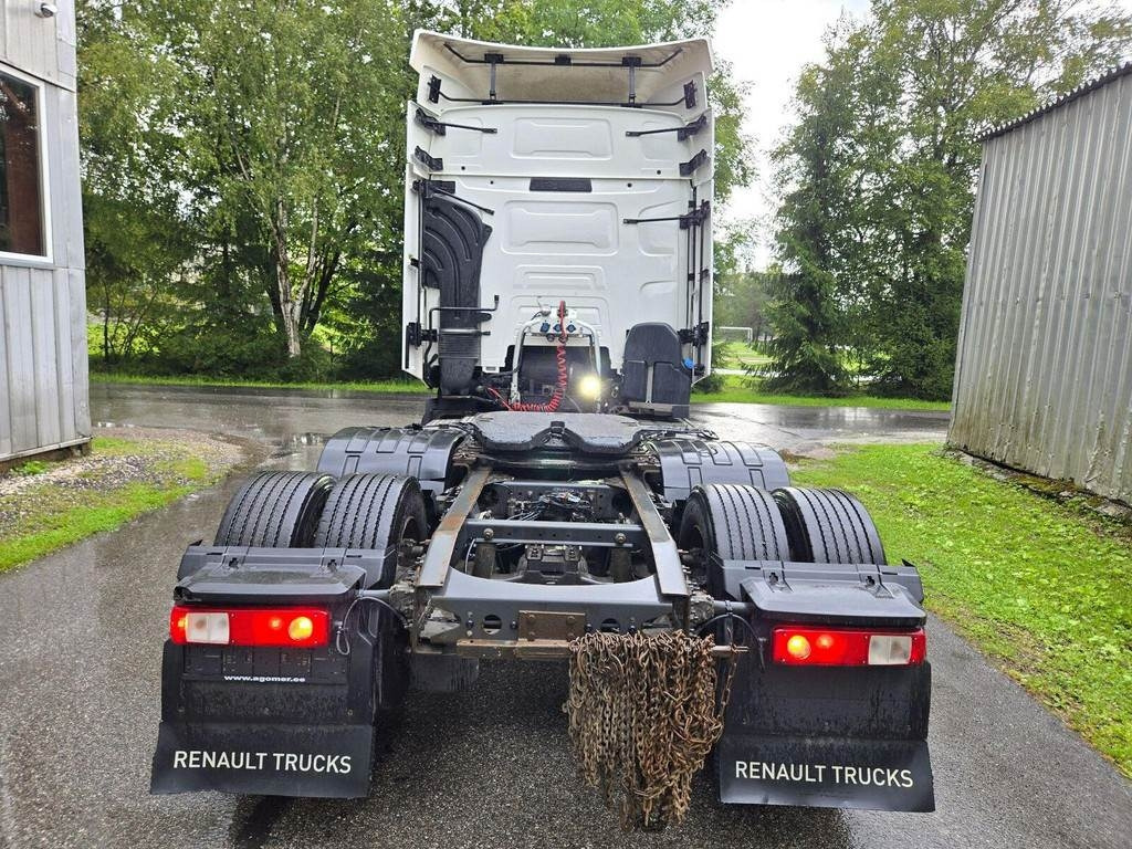 Renault T520 6X2 HYDRAULICS - Nyergesvontató: 3 kép. Renault T520 6X2 HYDRAULICS - Nyergesvontató: 3 kép.