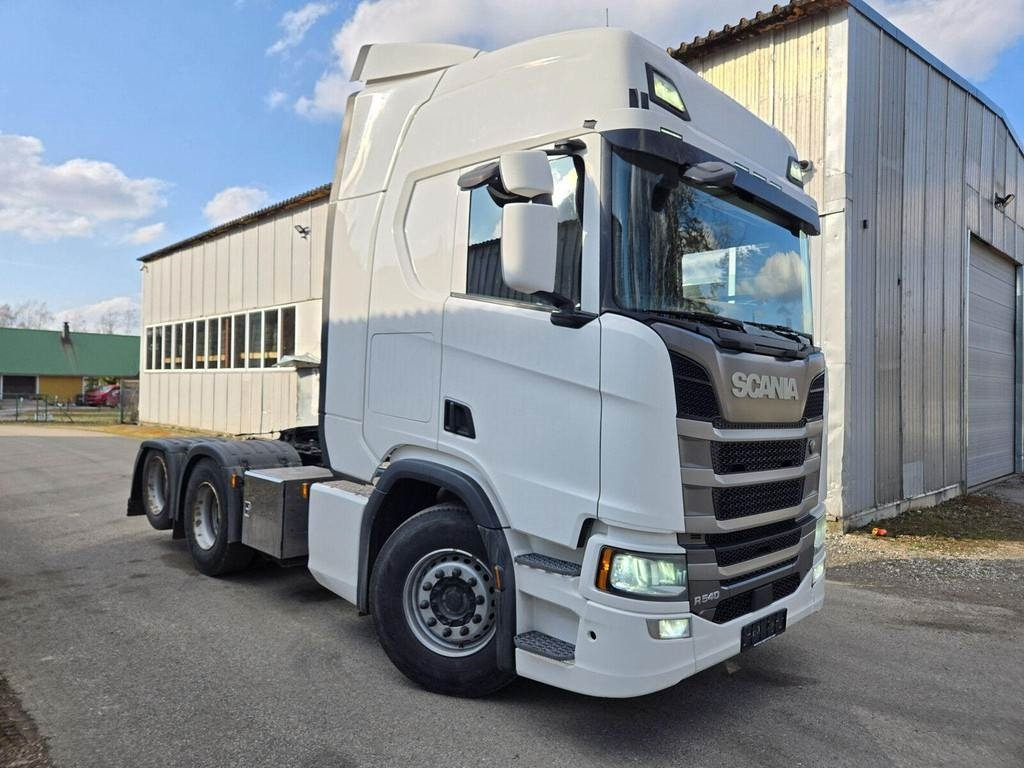 Scania R540 6X2 RETARDER - Nyergesvontató: 5 kép. Scania R540 6X2 RETARDER - Nyergesvontató: 5 kép.