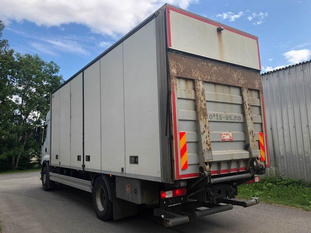 Renault Premium 380 4X2 SIDE OPENING EURO5 - Dobozos felépítményű teherautó: 2 kép. Renault Premium 380 4X2 SIDE OPENING EURO5 - Dobozos felépítményű teherautó: 2 kép.