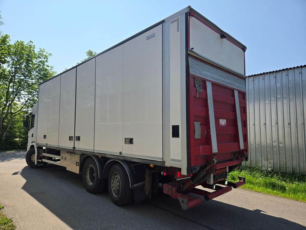 Scania G370 6X2 SIDEOPENING - Dobozos felépítményű teherautó: 5 kép. Scania G370 6X2 SIDEOPENING - Dobozos felépítményű teherautó: 5 kép.