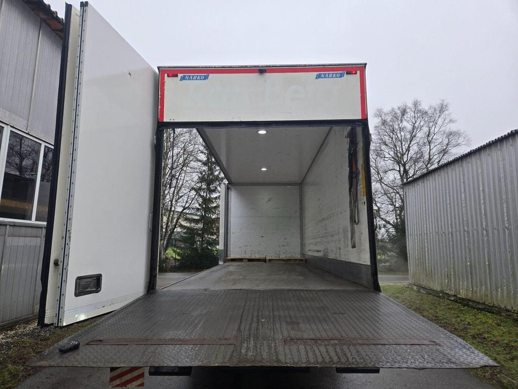 Scania P280 4X2 NÄRKO - Dobozos felépítményű teherautó: 3 kép. Scania P280 4X2 NÄRKO - Dobozos felépítményű teherautó: 3 kép.