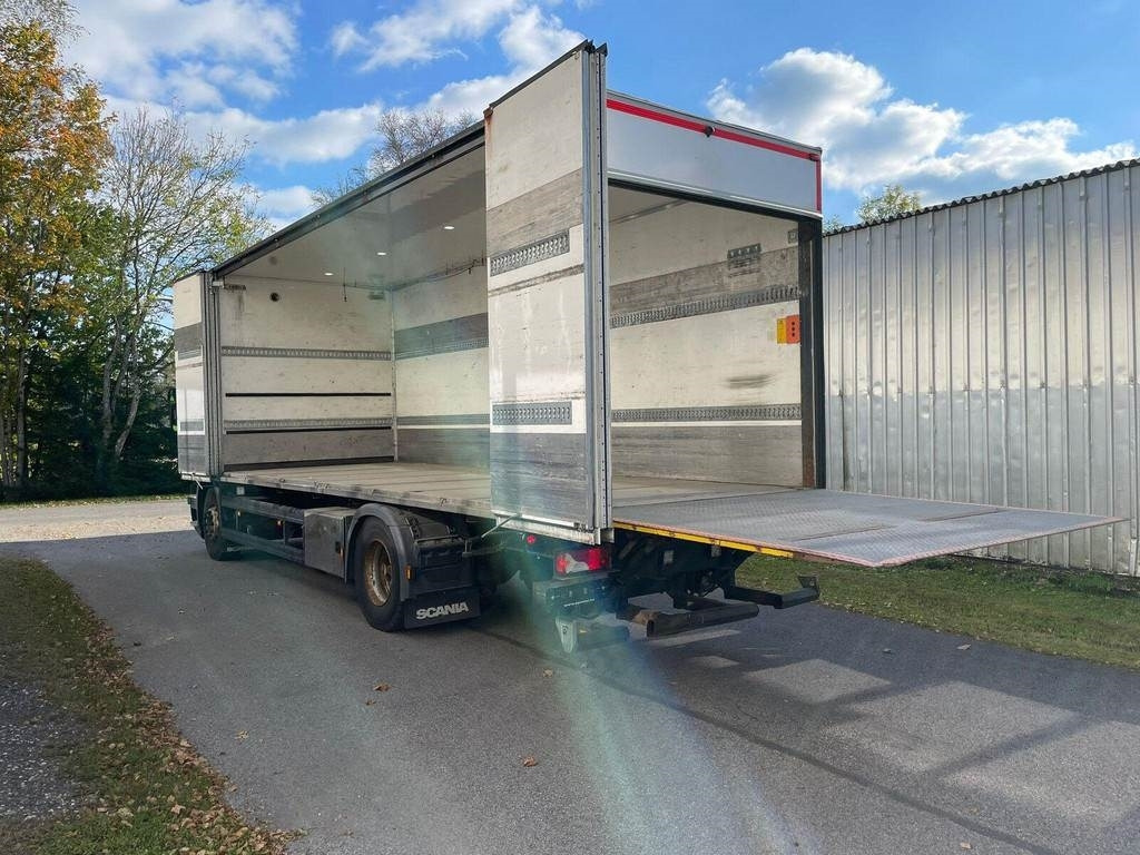 Scania P280 4X2 SIDEOPENING - Dobozos felépítményű teherautó: 2 kép. Scania P280 4X2 SIDEOPENING - Dobozos felépítményű teherautó: 2 kép.