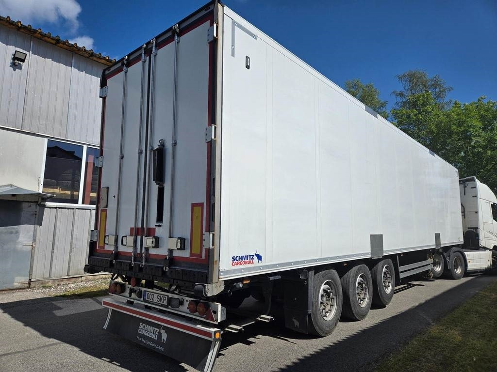 Schmitz Cargobull SKO 24/L-13.4 FP45 COOL DOUBLE STOCK - Félpótkocsi hűtős: 5 kép. Schmitz Cargobull SKO 24/L-13.4 FP45 COOL DOUBLE STOCK - Félpótkocsi hűtős: 5 kép.