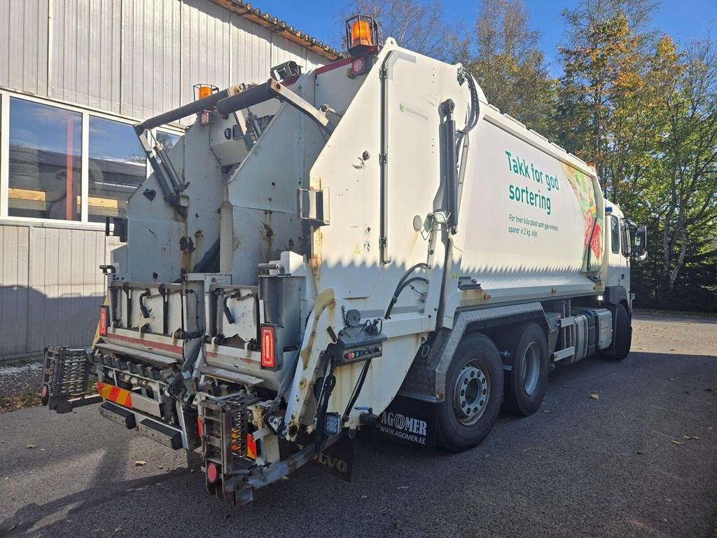 Volvo M410 6X2 2-CHAMBERS EURO6F - Szemetesautó: 4 kép. Volvo M410 6X2 2-CHAMBERS EURO6F - Szemetesautó: 4 kép.