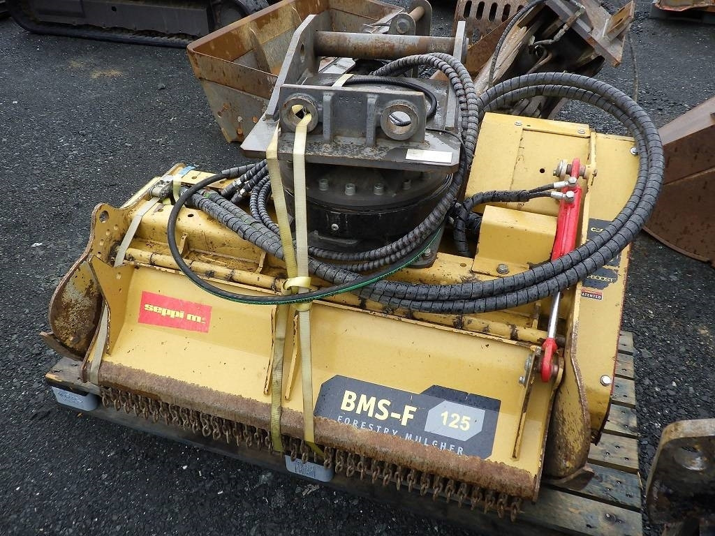 Seppi BMS-F125 - Szárzúzó/ Mulcsozó: 1 kép. Seppi BMS-F125 - Szárzúzó/ Mulcsozó: 1 kép.