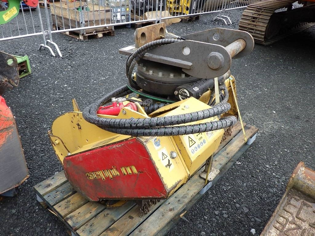 Seppi BMS-F125 - Szárzúzó/ Mulcsozó: 5 kép. Seppi BMS-F125 - Szárzúzó/ Mulcsozó: 5 kép.