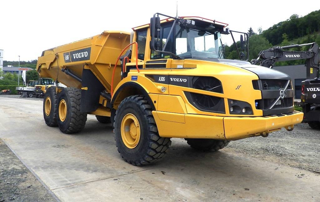 Volvo A 30 G - Csuklós dömper: 3 kép. Volvo A 30 G - Csuklós dömper: 3 kép.