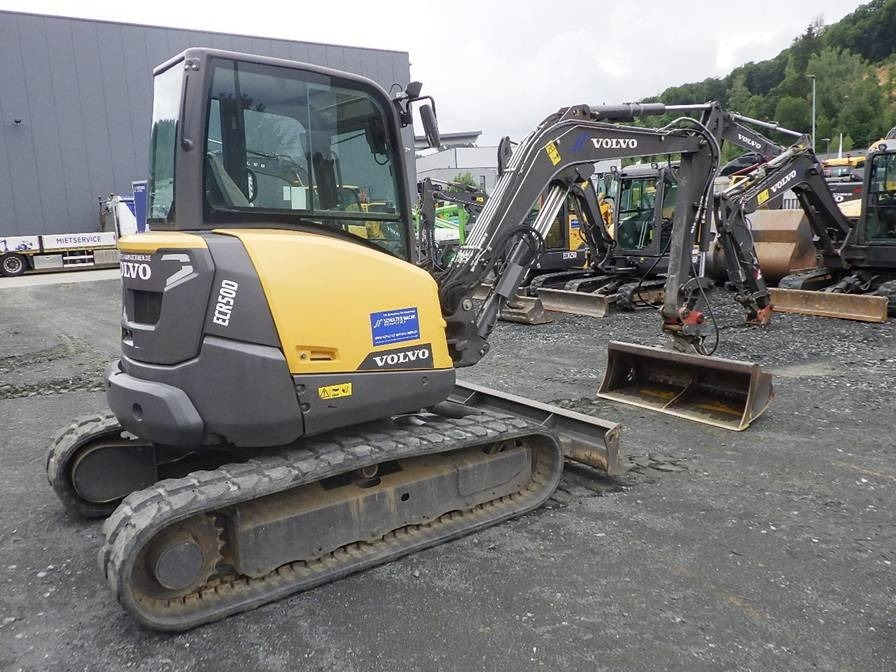 Volvo ECR 50 D - Minikotró: 3 kép. Volvo ECR 50 D - Minikotró: 3 kép.