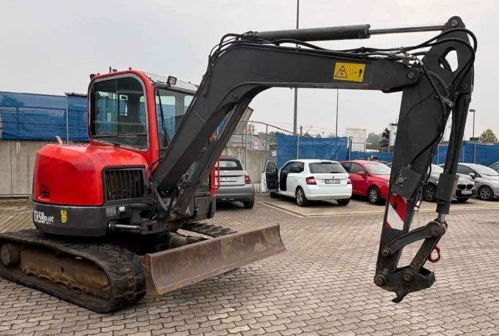 Volvo ECR 58 - Minikotró: 2 kép. Volvo ECR 58 - Minikotró: 2 kép.
