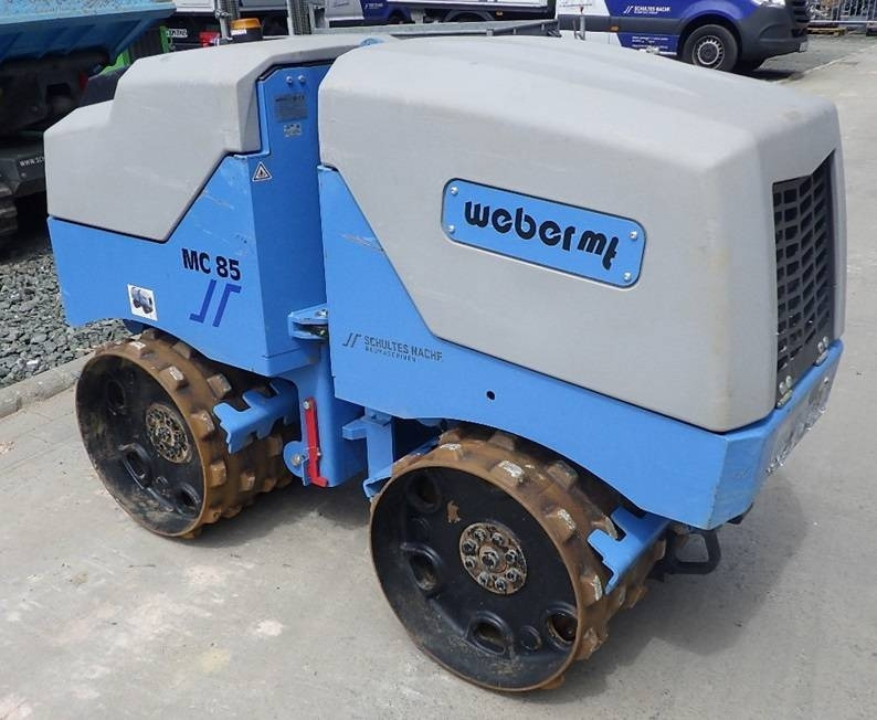 Weber MC 85 - Henger: 4 kép. Weber MC 85 - Henger: 4 kép.