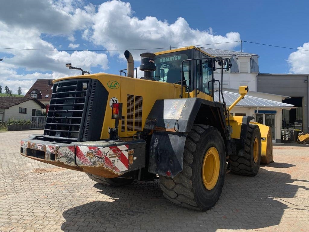 Komatsu WA 470-6 - Gumikerekes homlokrakodó: 5 kép. Komatsu WA 470-6 - Gumikerekes homlokrakodó: 5 kép.