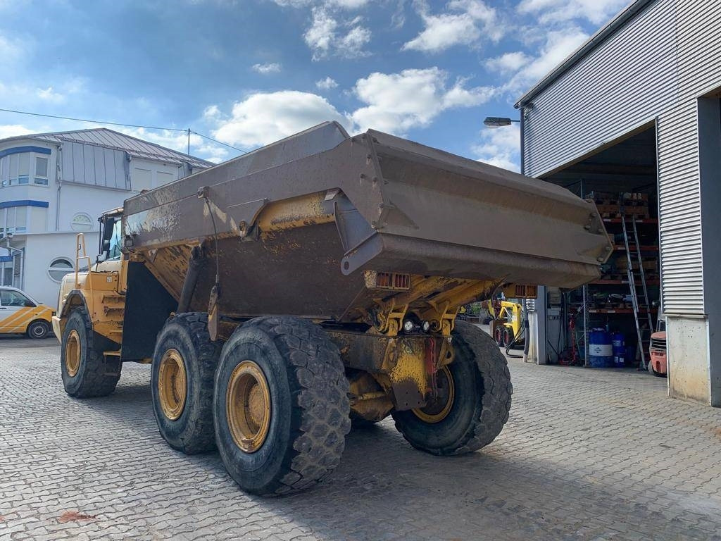 Volvo A 30 D - Csuklós dömper: 3 kép. Volvo A 30 D - Csuklós dömper: 3 kép.