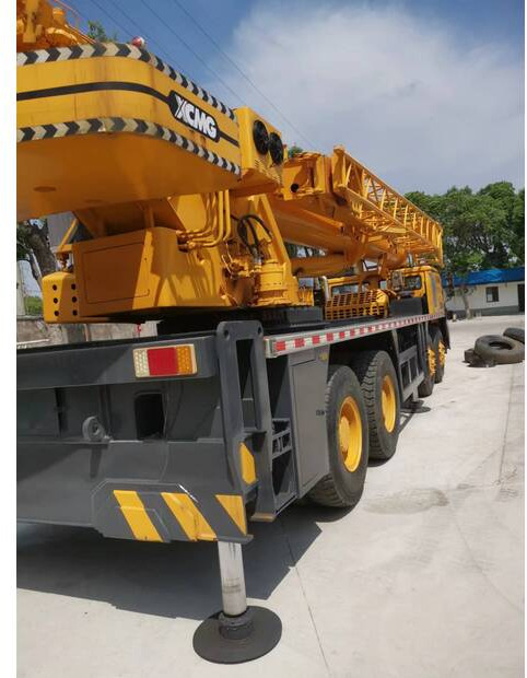 2018 XCMG QY50KC - Autódaru: 4 kép. 2018 XCMG QY50KC - Autódaru: 4 kép.