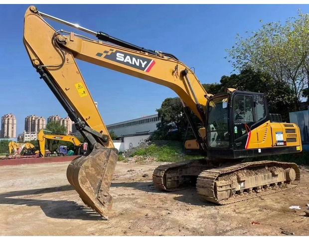 2021 Sany SY205H - Lánctalpas kotró: 1 kép. 2021 Sany SY205H - Lánctalpas kotró: 1 kép.