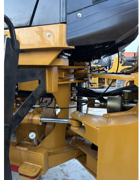 Gumikerekes homlokrakodó 2023 Caterpillar 966H: 9 kép.