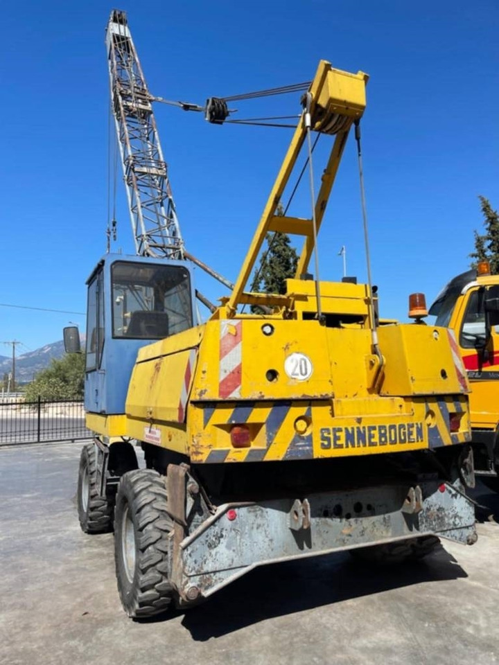 Sennebogen S 612 M - Terepjáró autódaru: 4 kép. Sennebogen S 612 M - Terepjáró autódaru: 4 kép.